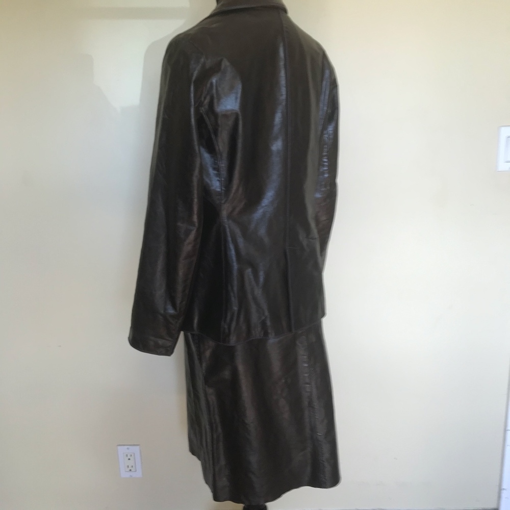 Leather Jacket - Picture 7 of 7